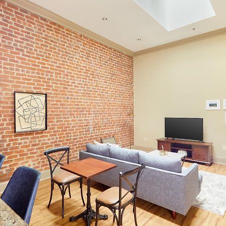 Sonder The Baronne Aparthotel New Orleans Rom bilde